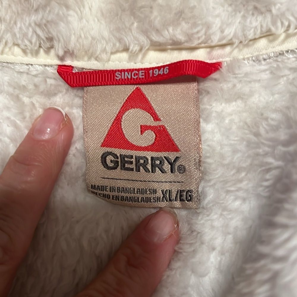 Gerry Teddy Coat Sweater - Picture 6 of 11
